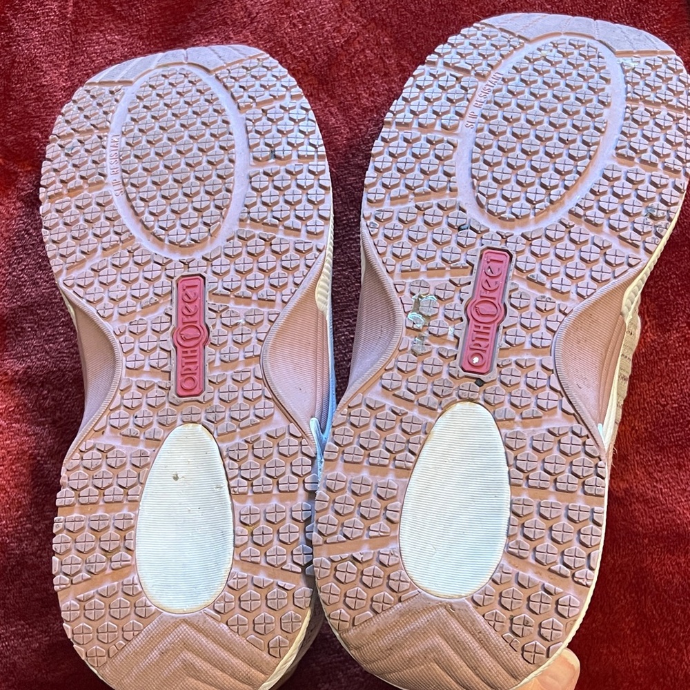 Orthofeet light pink/mauve tennis shoes - Picture 4 of 4
